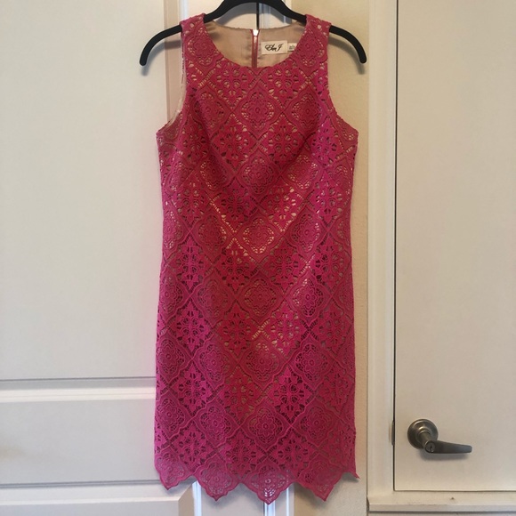 Eliza J Shift Dress - Picture 2 of 5